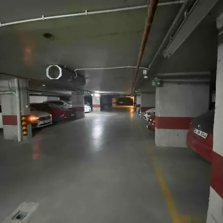 아파트 Aile Konaklamalarina Cok Uygun 이스탄불